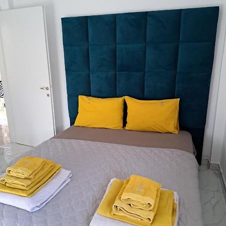 Max Lux The One Apartment Peraia  Bagian luar foto