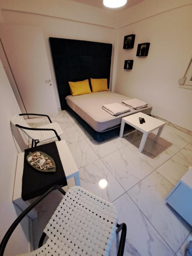Max Lux The One Apartment Peraia  Bagian luar foto