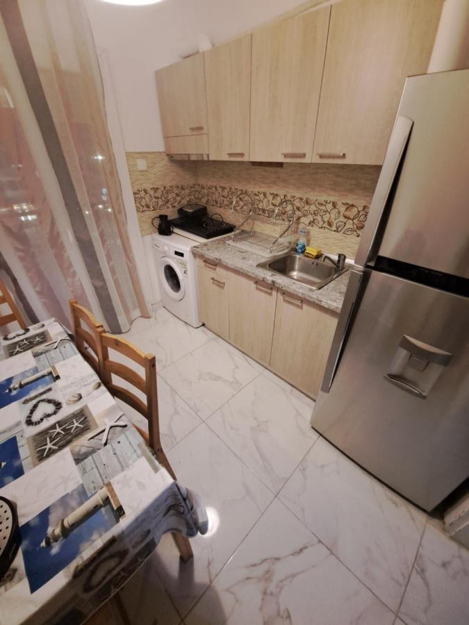 Max Lux The One Apartment Peraia  Bagian luar foto